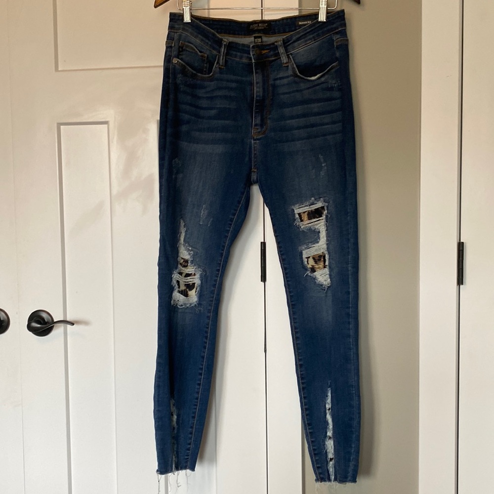 Judy Blue leopard distressed denim Size 11/30